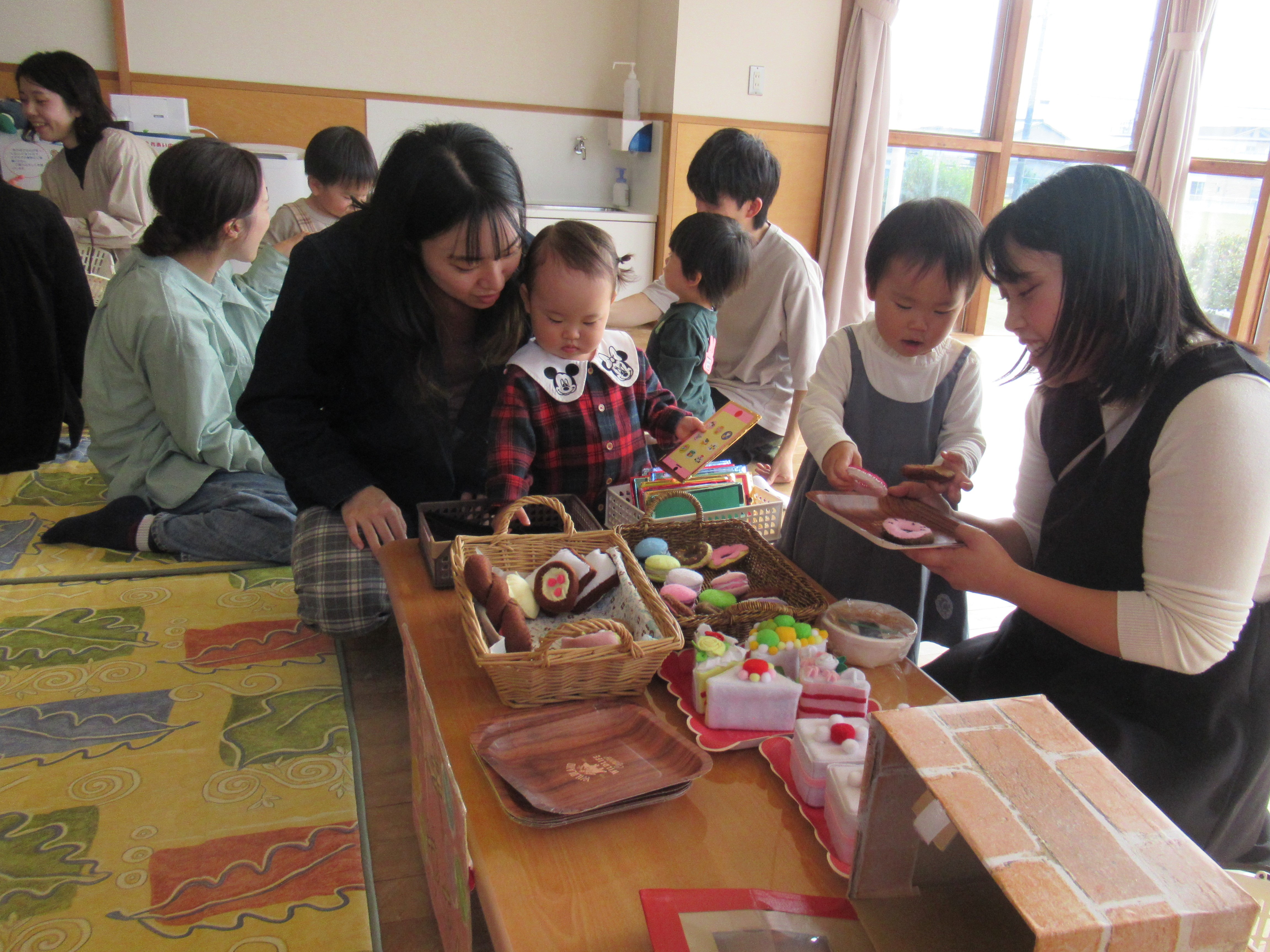 親子ふれあい広場　「お店屋さんごっこをしよう！」